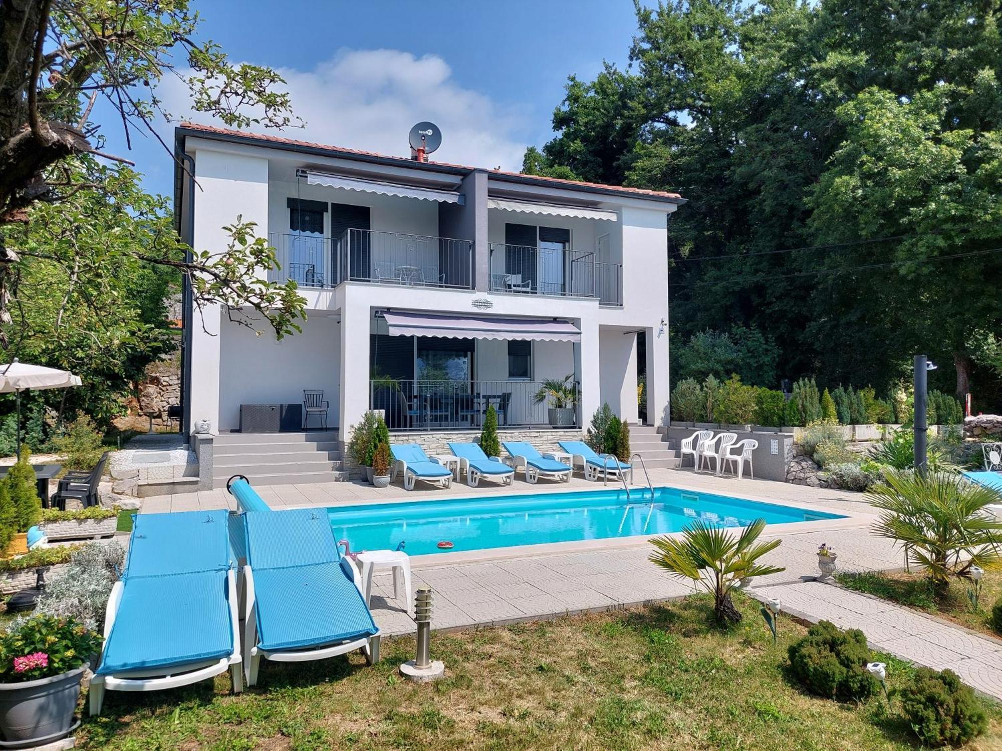 Villa Madlen Icici Bagian luar foto
